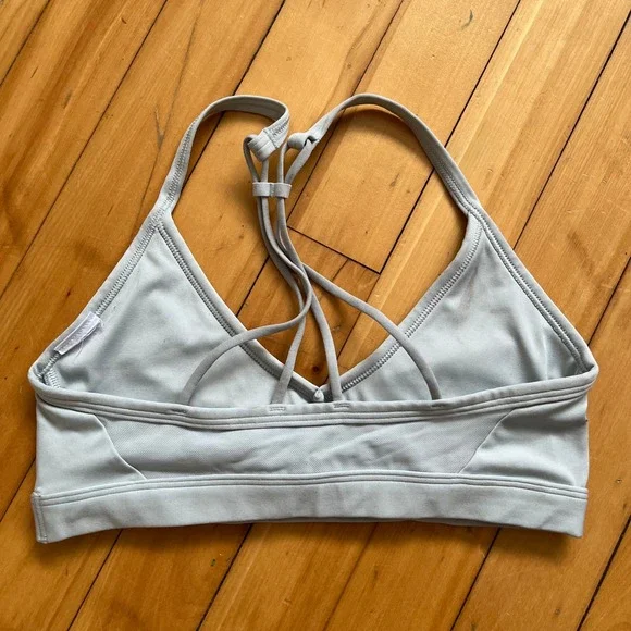 Gymshark Strappy Ruched Front Sports Bra Light Blue Silver Grey V-Neck Small - Picture 2 of 4